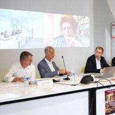 table-ronde-finale-christophe_rade